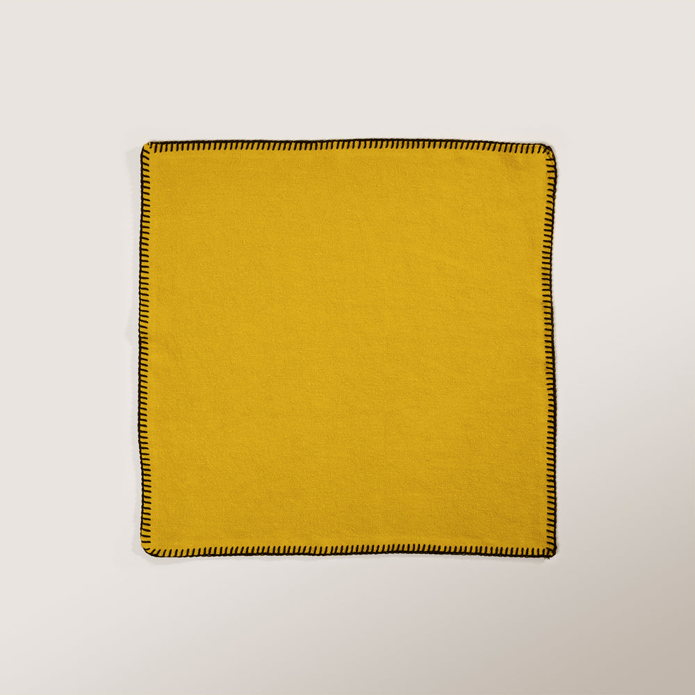 Serviette de table NINO 100% lin certifié Oeko-Tex - Ocre et feston noir - 7