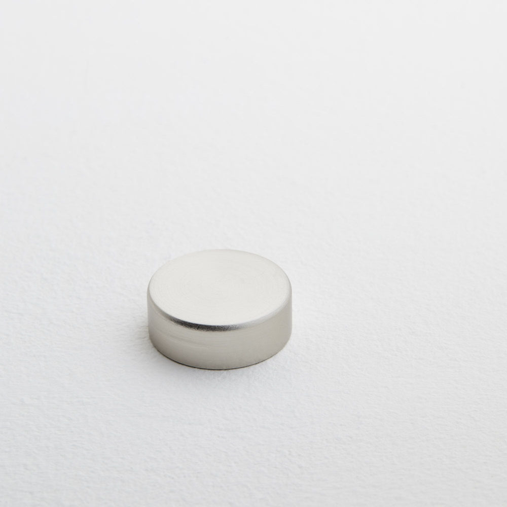 Embout Cylindrique ALMA en Aluminium – Finition Discrète pour Tringle à Rideau - 3