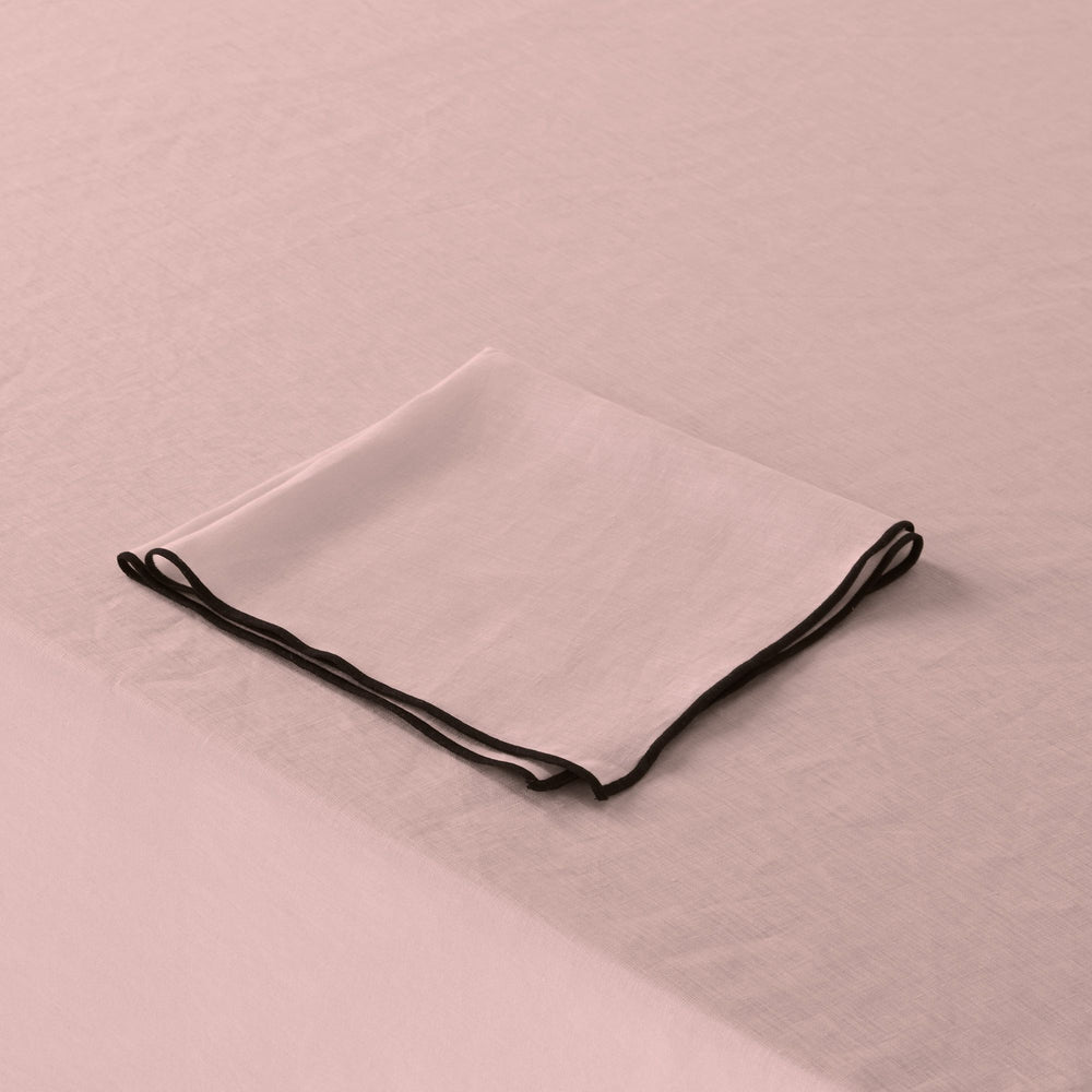 Nappe Carrée CARLINA Élégante en Lin Lavé – Rose Poudré et Bourdon Noir - 6
