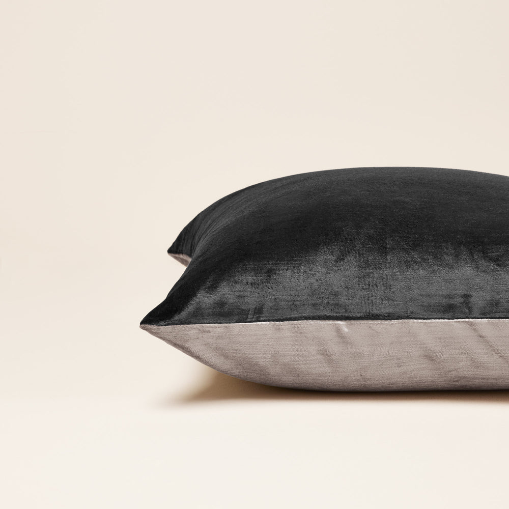 Housse de coussin CASTIGLIONE noir et taupe - 4