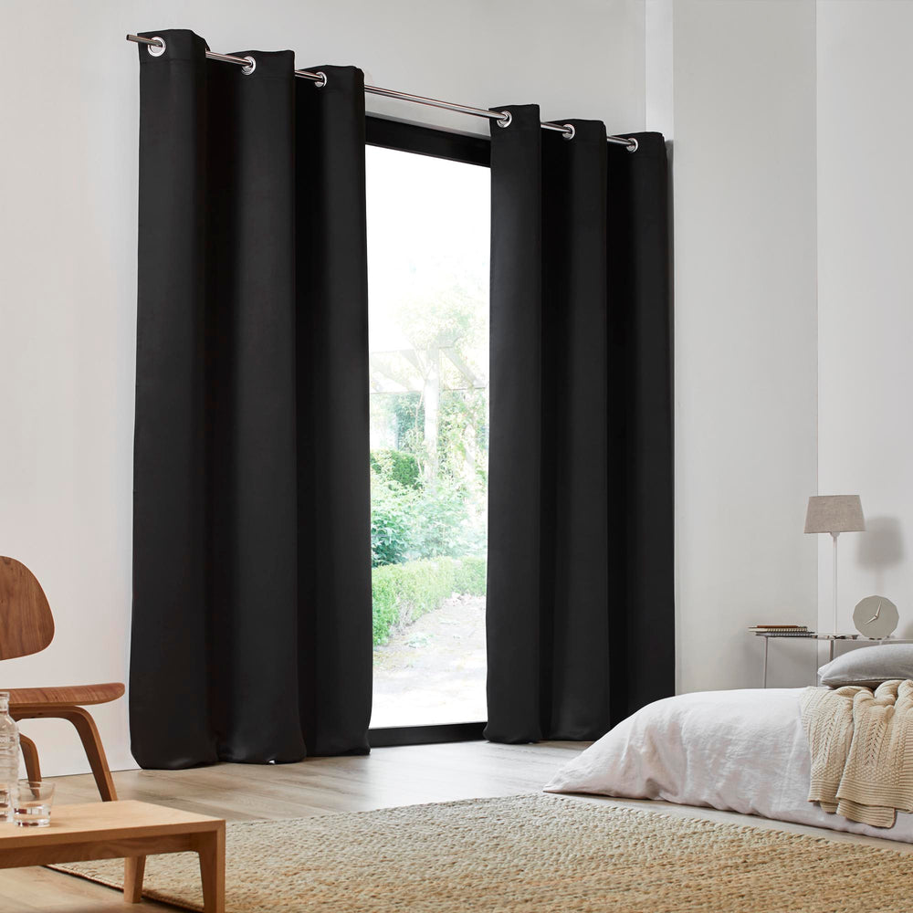 Lot de 2 rideaux occultants à oeillets BLACKOUT noir - 4