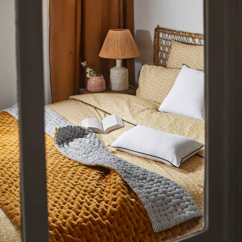 Édredon matelassé MALO en velours de coton ocre - 3