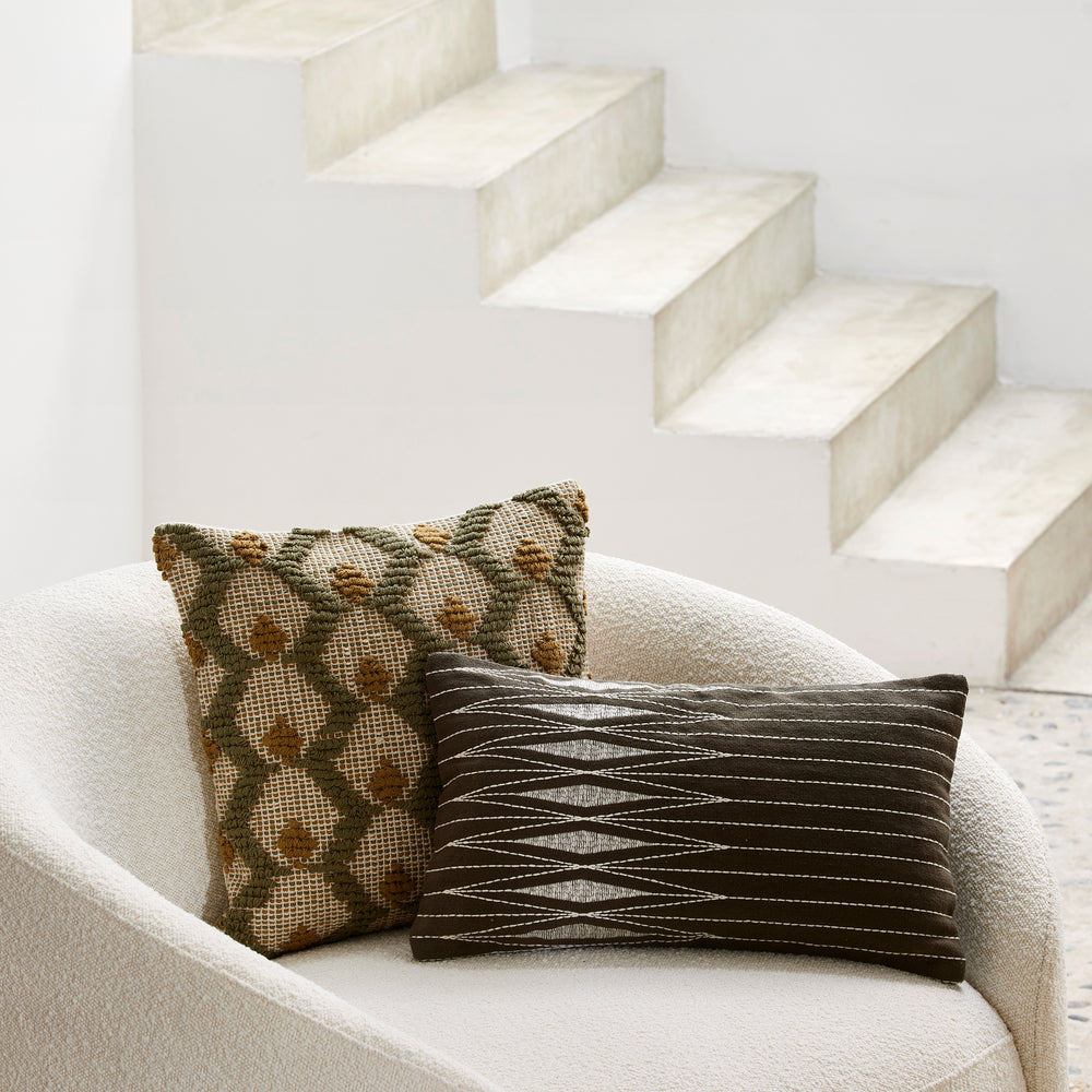 Housse de coussin carré brodée ESRA olive brune - 3