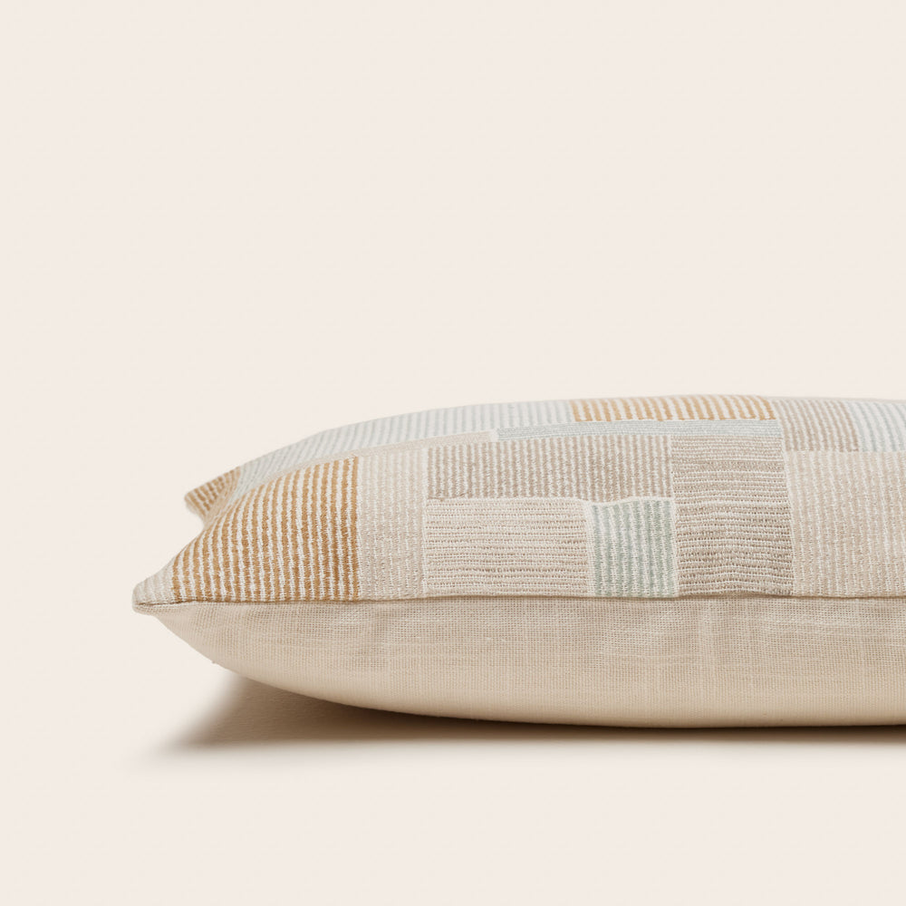 Housse de coussin rectangulaire ELIASS en coton lin, coloris naturels et céladon - 6