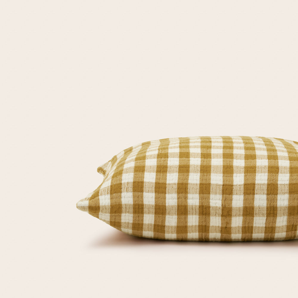 Housse de coussin Jeanie jaune ocre en coton biologique doux pour chambre d'enfant et salon - Design élégant et moderne - 9