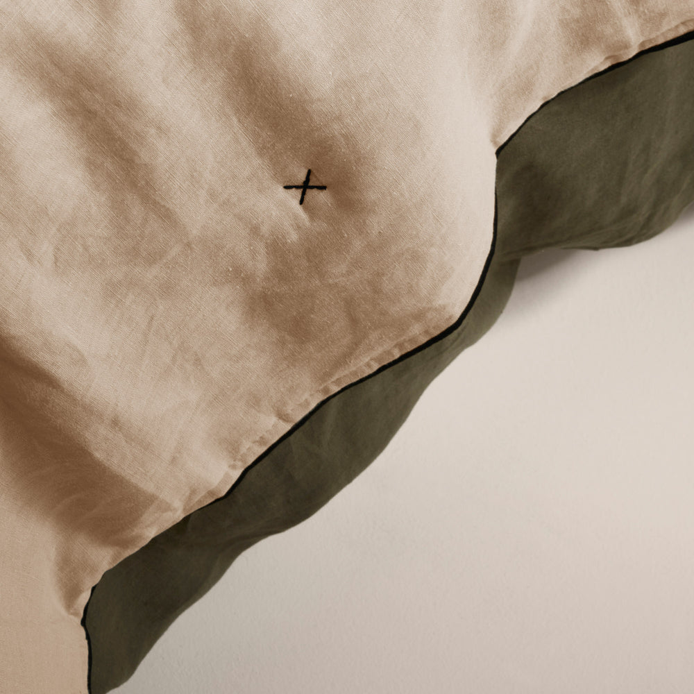 Couvre-lit matelassé CARLINA en lin lavé sable et bourdon noir - 6
