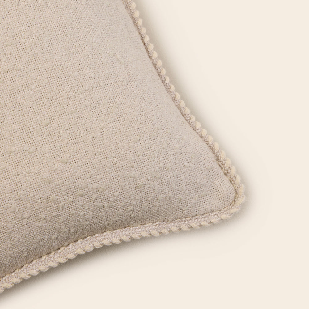 1. Housse de coussin GANJI en coton texturé calcaire - 6