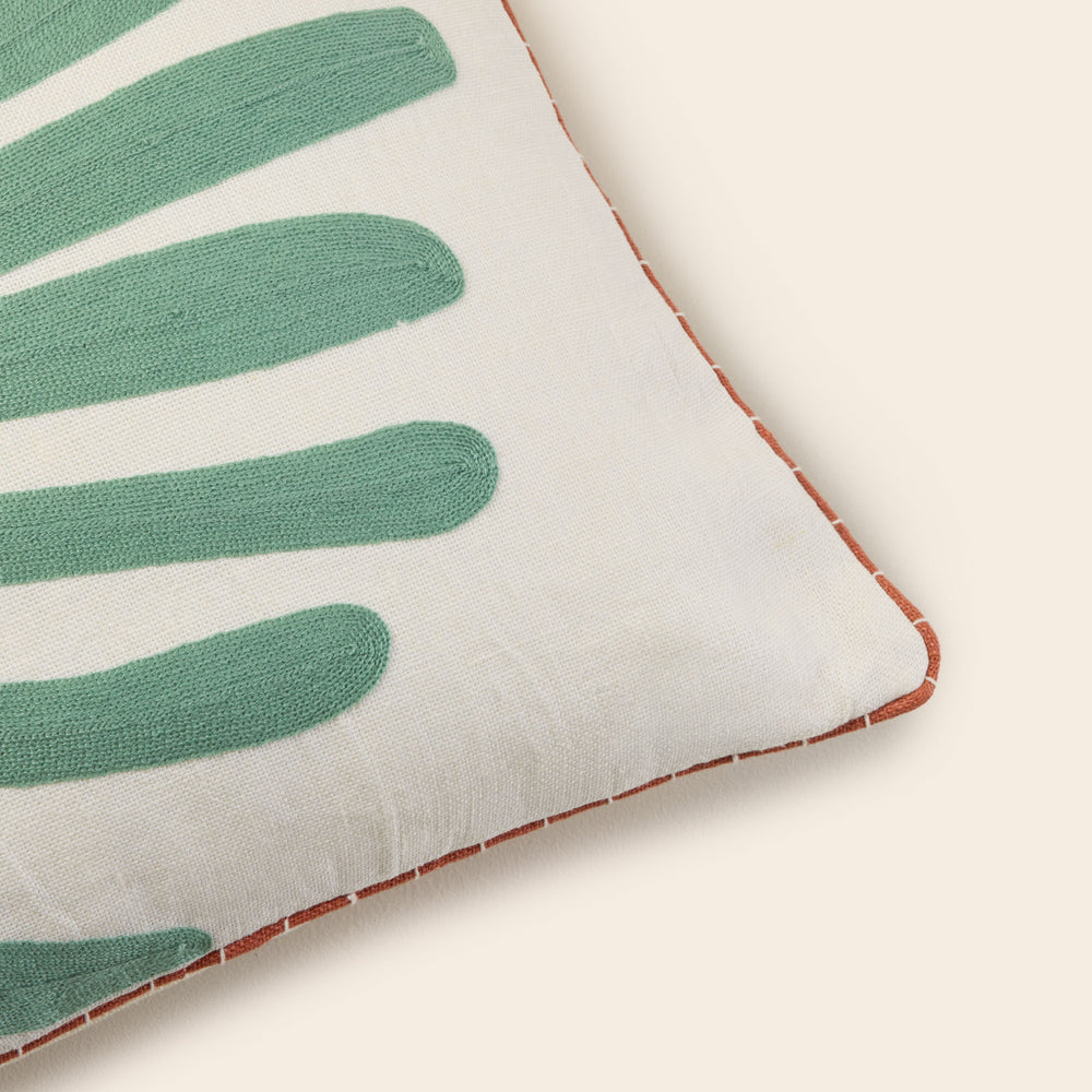 Housse de coussin TROPI motif feuille de palme - Écru et Vert Tropique - 4