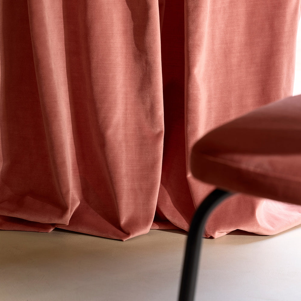 Rideau de Velours à Oeillets Dorés DALILA - Pêche Rosé, Élégance Raffinée pour Décoration Intime et Chic - 5
