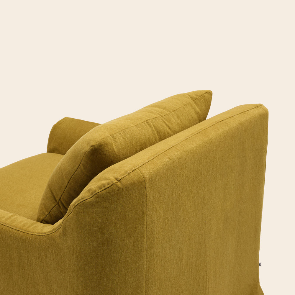 Fauteuil CLARIBEL en tissu barbate curry - 8