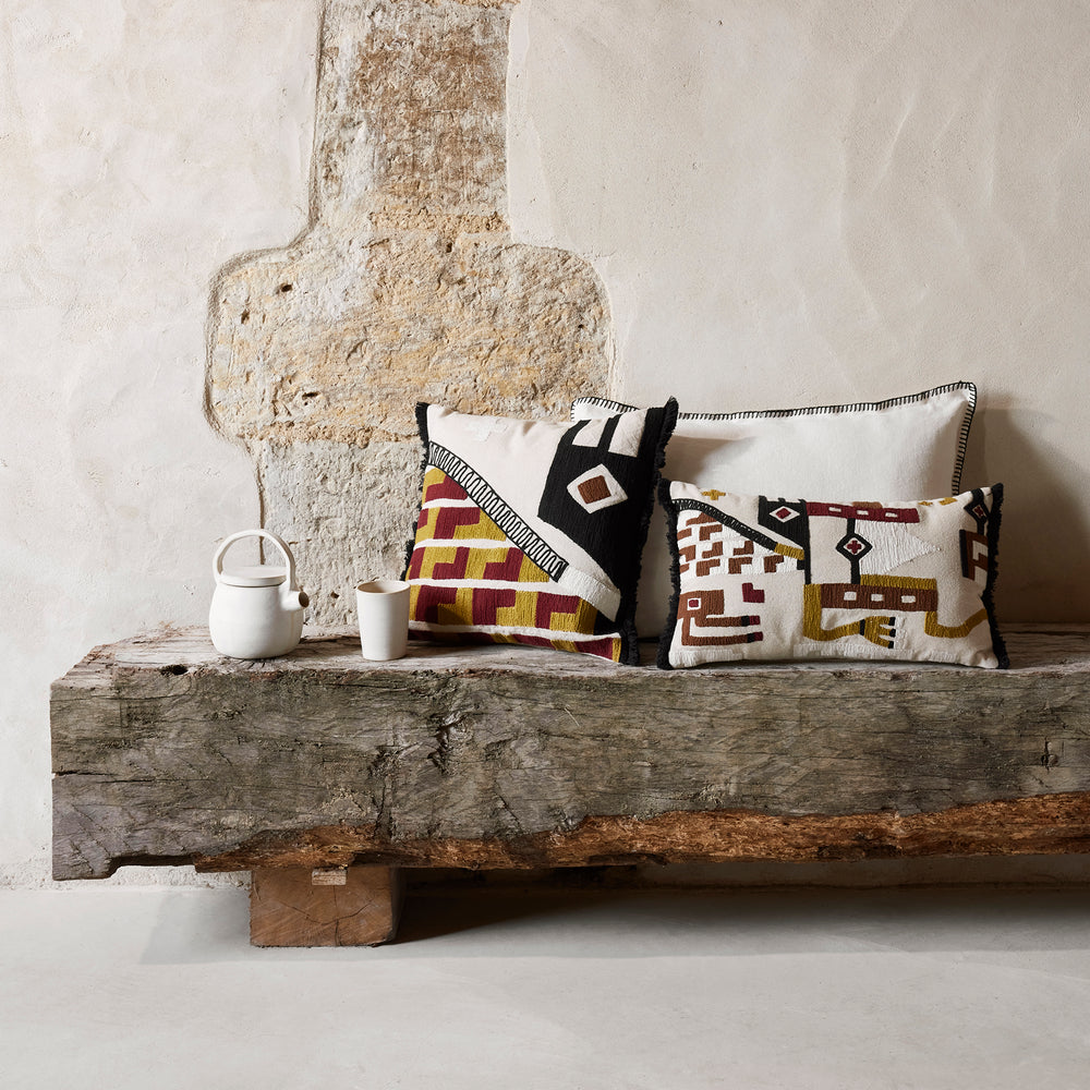 Housse de coussin HAZCAS naturel et sangria - 3