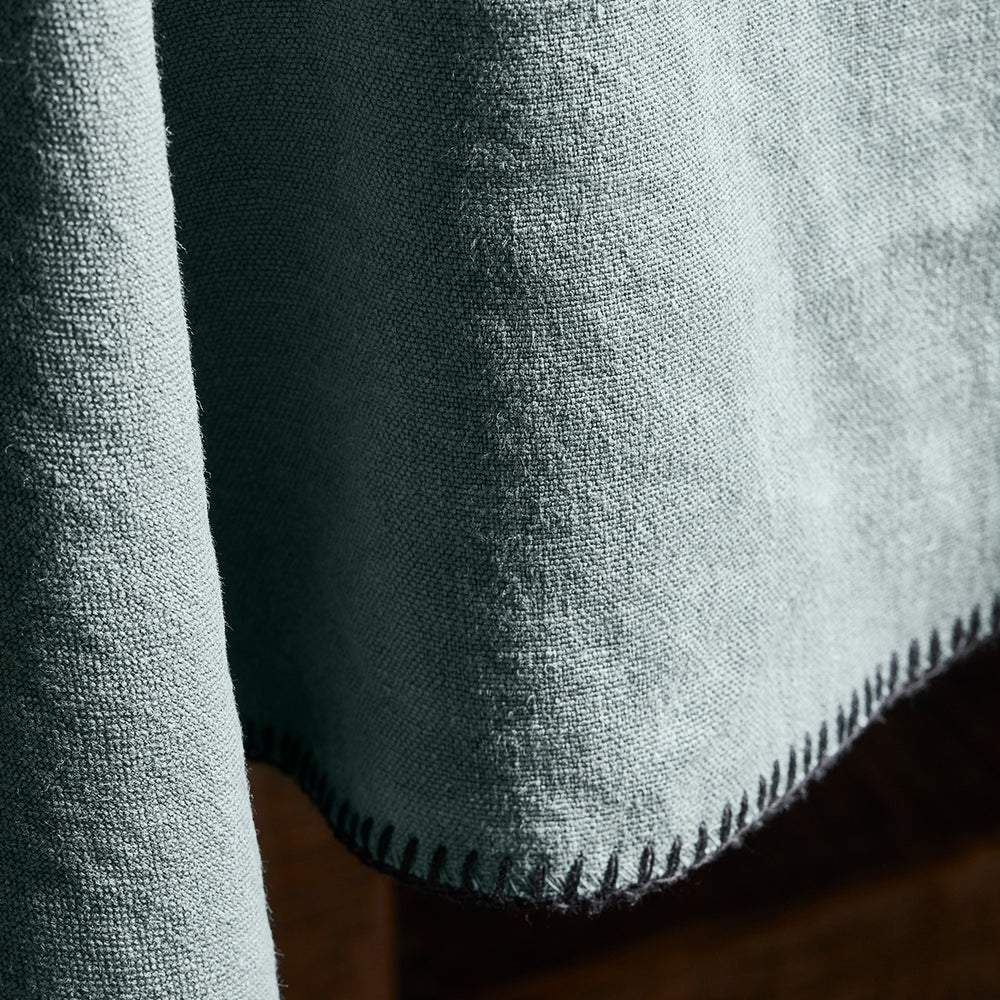 Nappe Rectangulaire NINO 100 % Lin Européen Certifié Oeko-Tex - Vert de Gris avec Feston Noir - 4