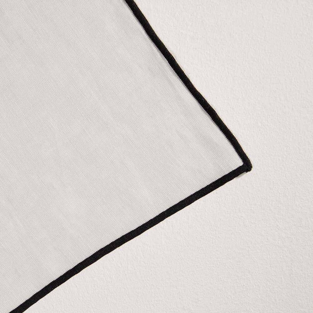 Serviette de table en 100% lin lavé CARLINA, tons calcaire et bourdon noir - Élégance intemporelle - 7