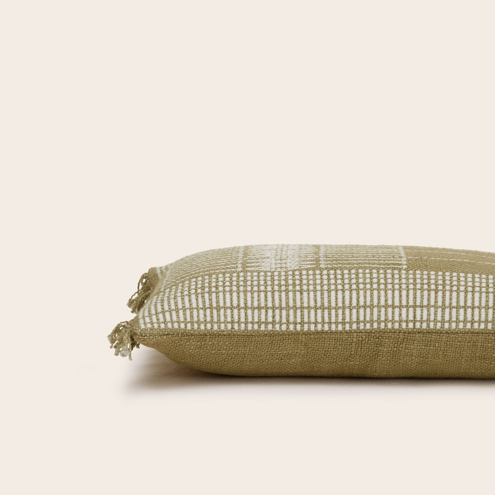 Housse de coussin MELKI olive douce élégant design rectangulaire folk - 6