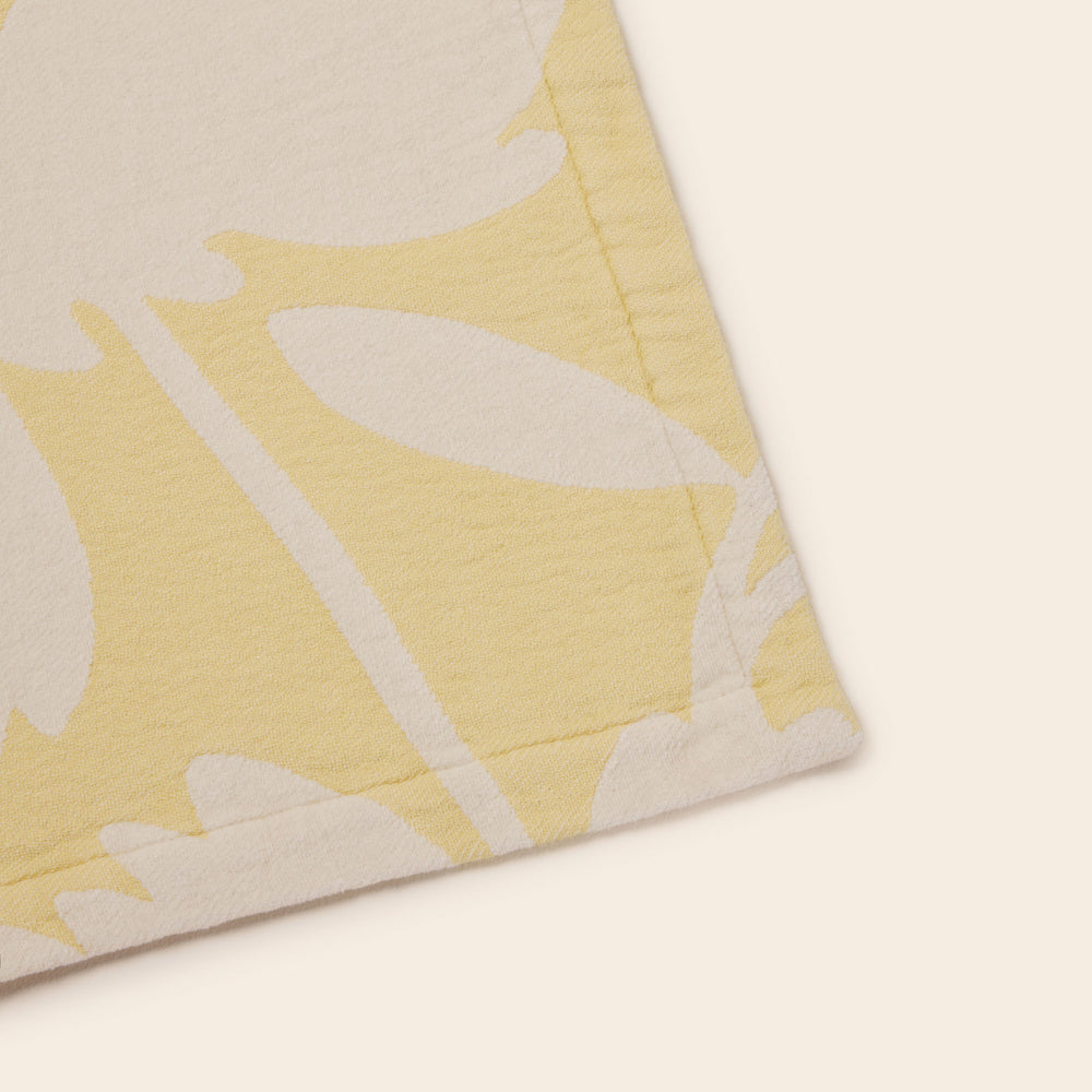 Couvre-lit Floral Oversize FLAURIA Housse de Lit Printemps en Ivoire et Jaune Pastel pour Chambre Chic - 10