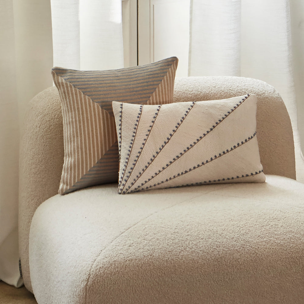 Housse de coussin JHULIO naturel et bleuté - 4