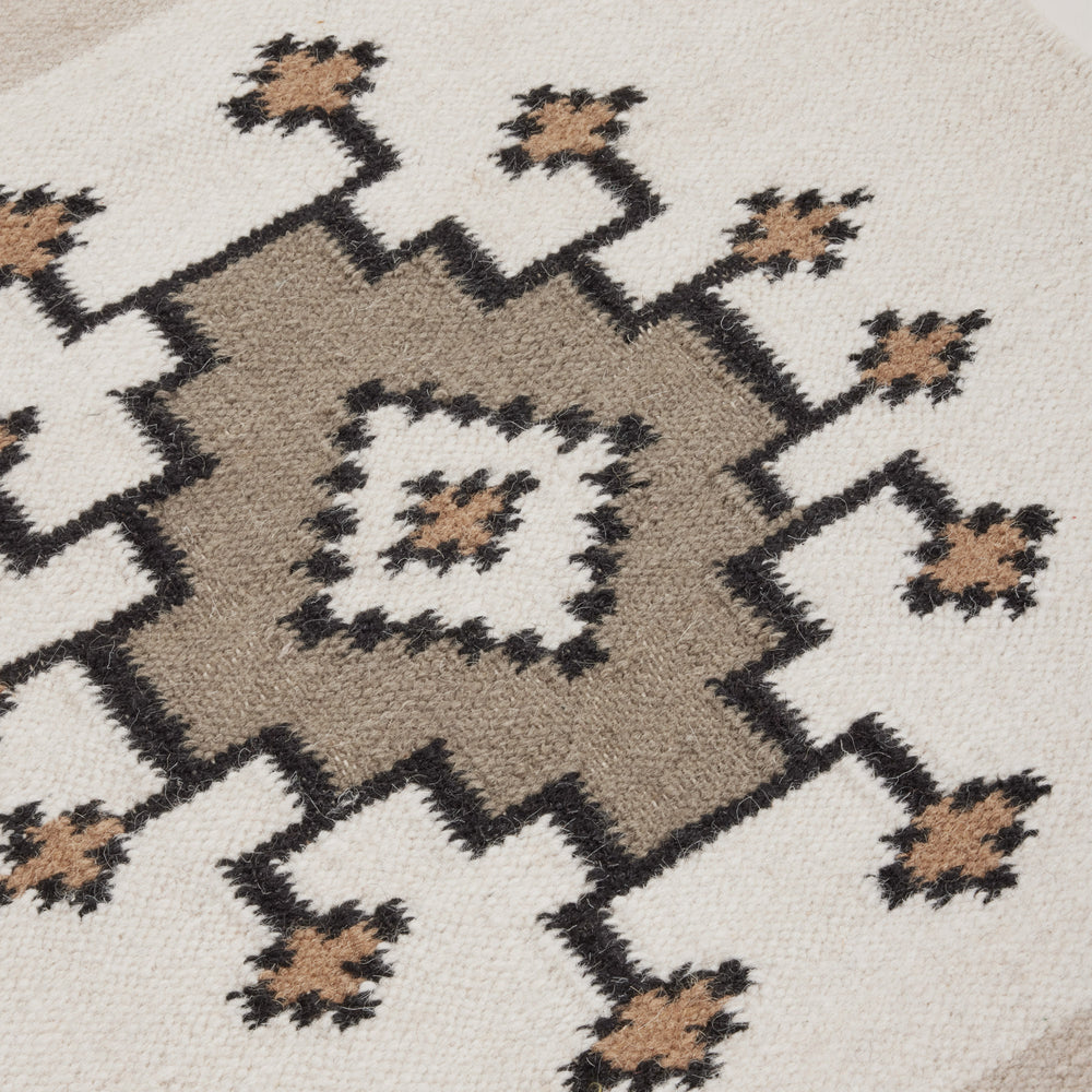 Tapis de sol BOUEKRI Design Graphique Naturel & Taupe - 8