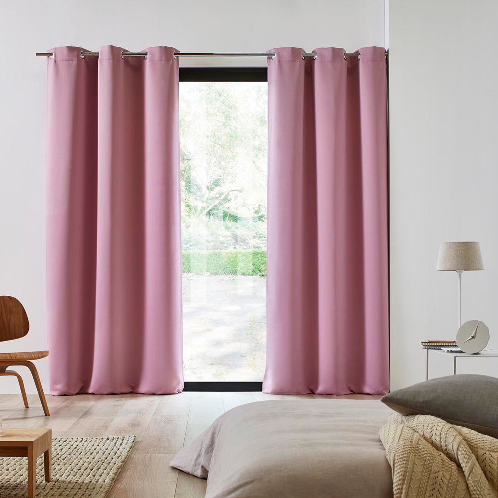 Lot de 2 rideaux occultants à oeillets BLACKOUT rose